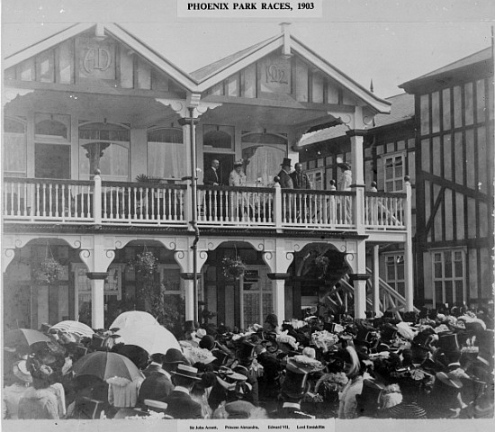 The first Phoenix Park Races von English Photographer