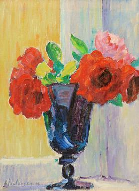 Großes Stilleben: Rosen in Blauer Vase 1937