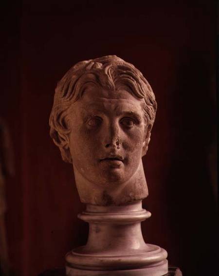 Head of Alexander the Great, found at Pergamum,marble von Anonymous
