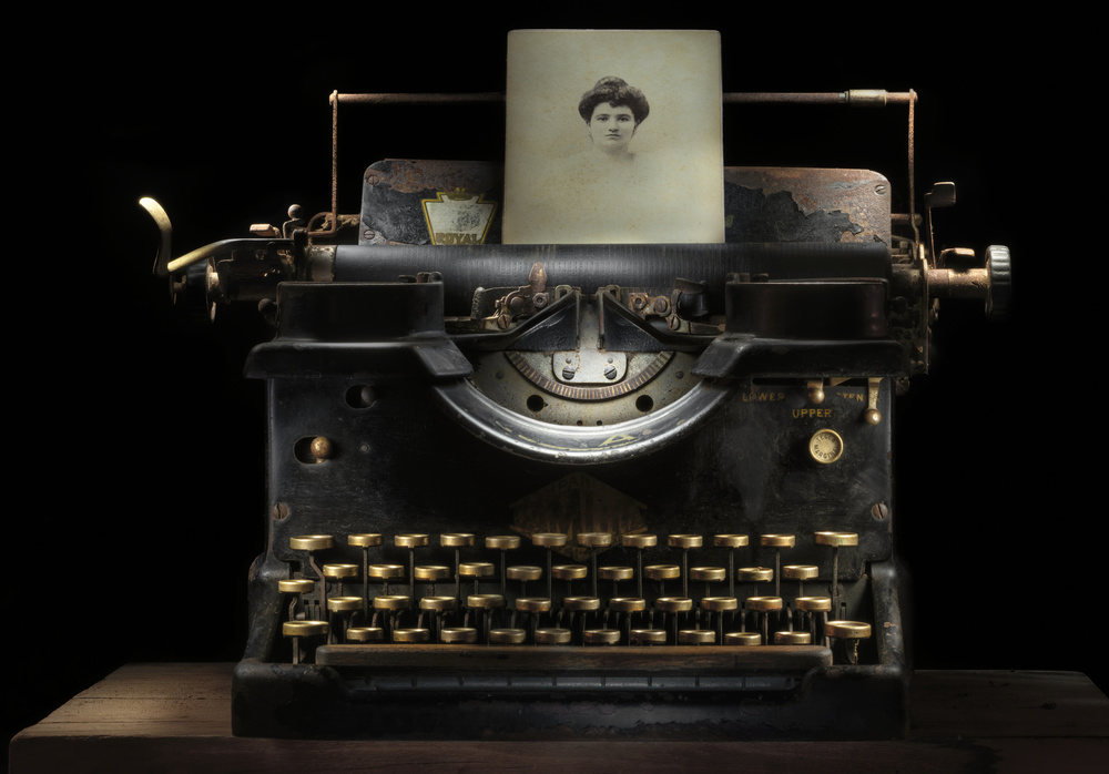 Schreibmaschine von Chechi Peinado