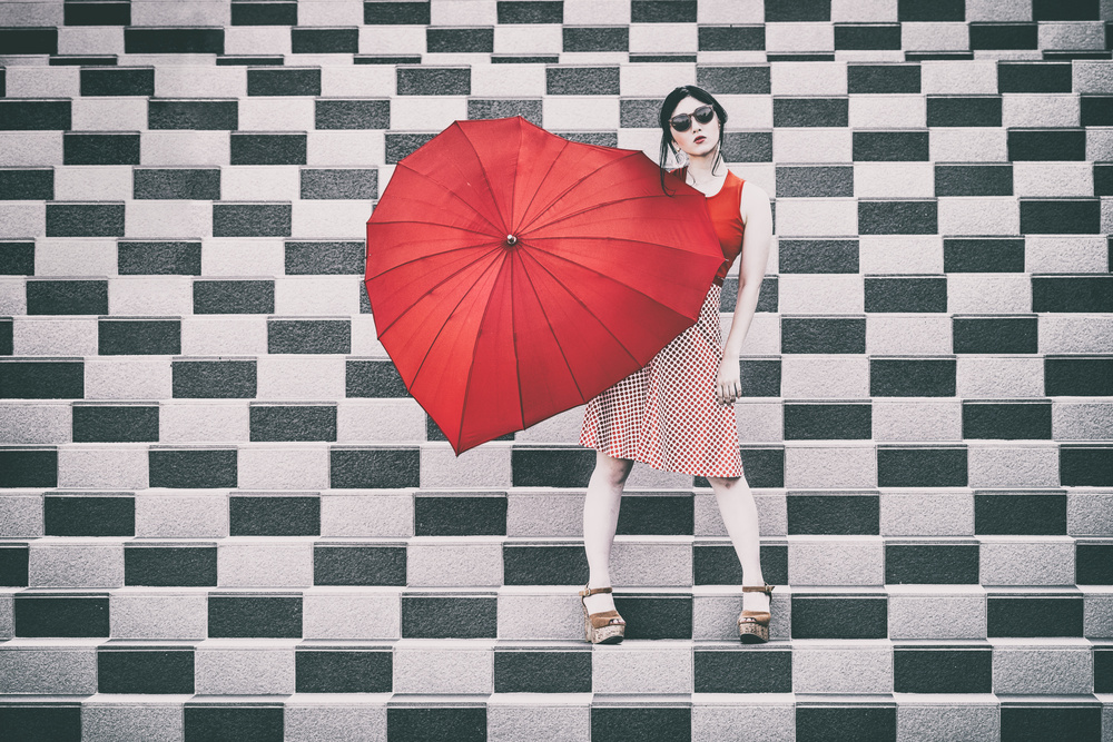 Roter Regenschirm von Daisuke Kiyota