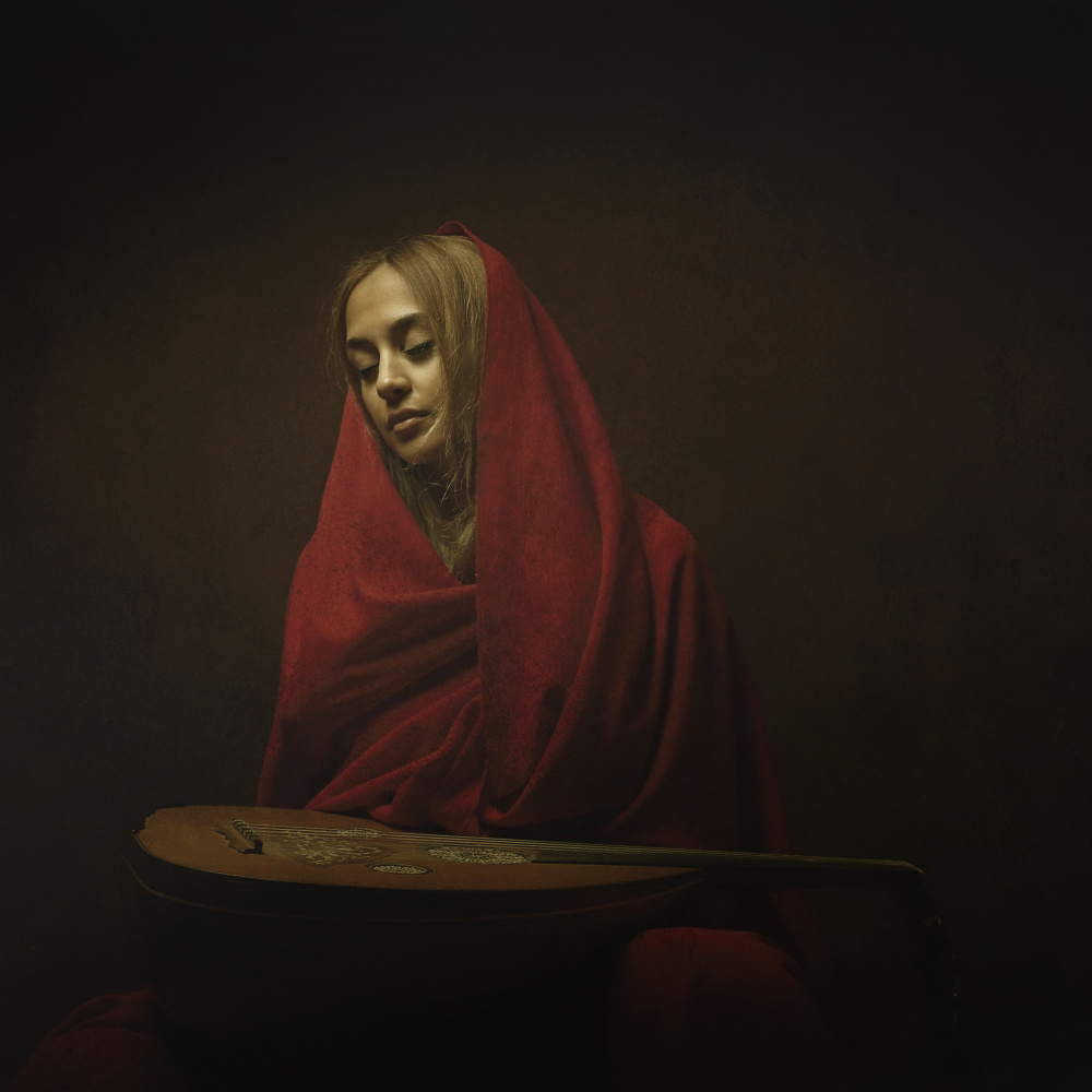 Persisches Musikermädchen von Moein Hasheminasab