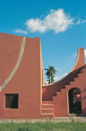 Jantar Mantar astronomical observatory (photo) 