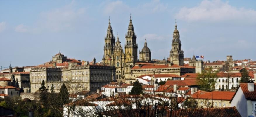 Blick auf Santiago de Compostela von Rene Wersand