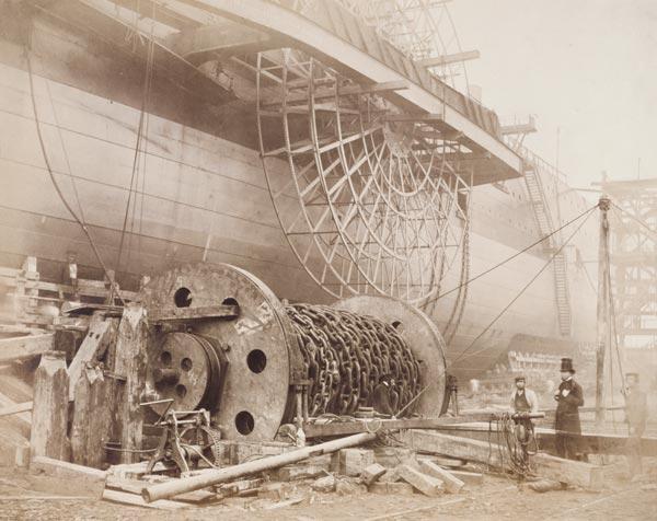 Isambard Kingdom Brunel (1806-59) beside the 'Great Eastern', c.1857 (photo) 20th