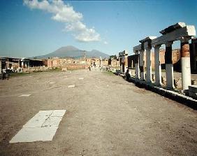 View of the Forum with Vesuvius in the background (photo) 18th